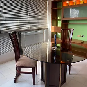 bleu-marine-suites.allhotelsincaracas.com/